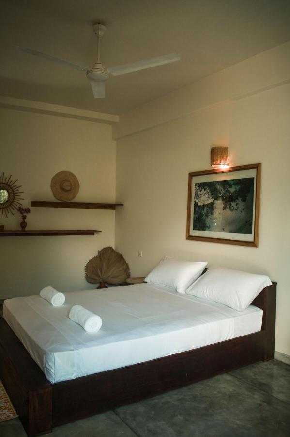 Casa Gitano Hotel Ahangama Exterior foto
